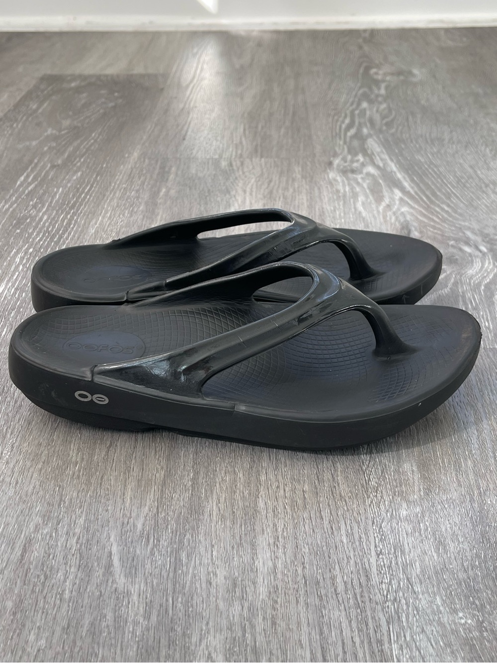 OOFOS Women's OOlala Luxe Recovery Sandals Size 7 - Picture 2 of 5